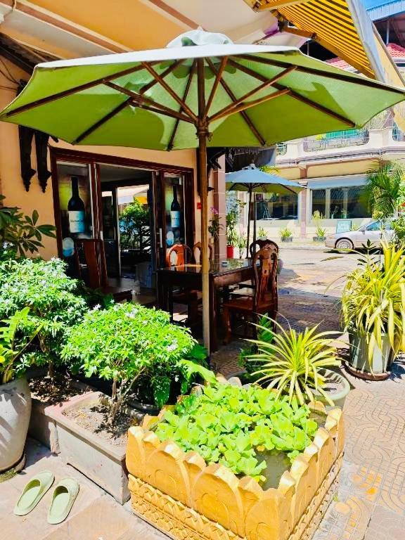 U Dara Inn Siem Reap Exterior photo